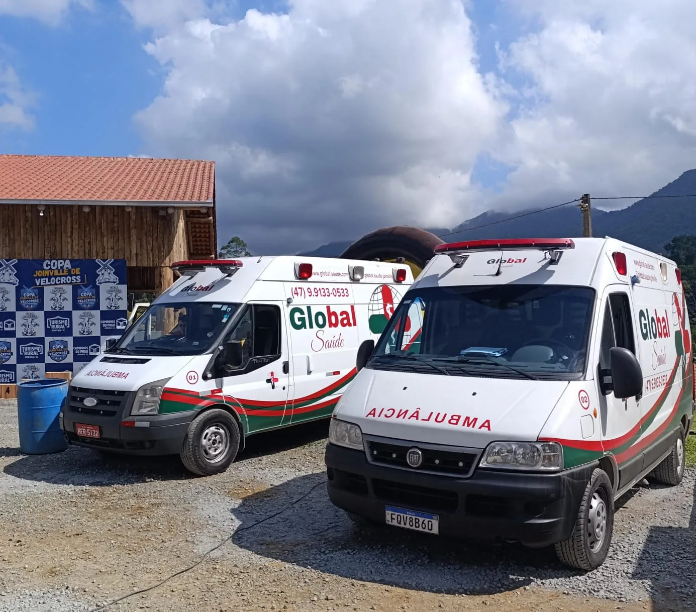 Duas ambulâncias Global Saúde na Copa Joinville de Velocross Santa Catarina