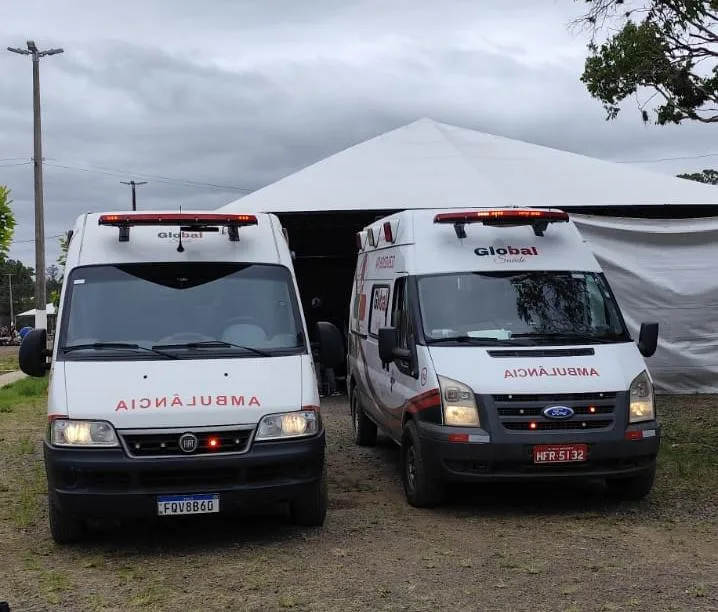 Frota de ambulâncias Global Saúde em festival em Santa Catarina